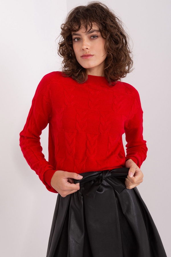 Czerwony sweter 5.10.15