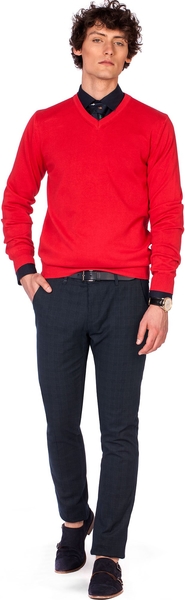 Czerwony sweter producent niezdefiniowany z bawełny