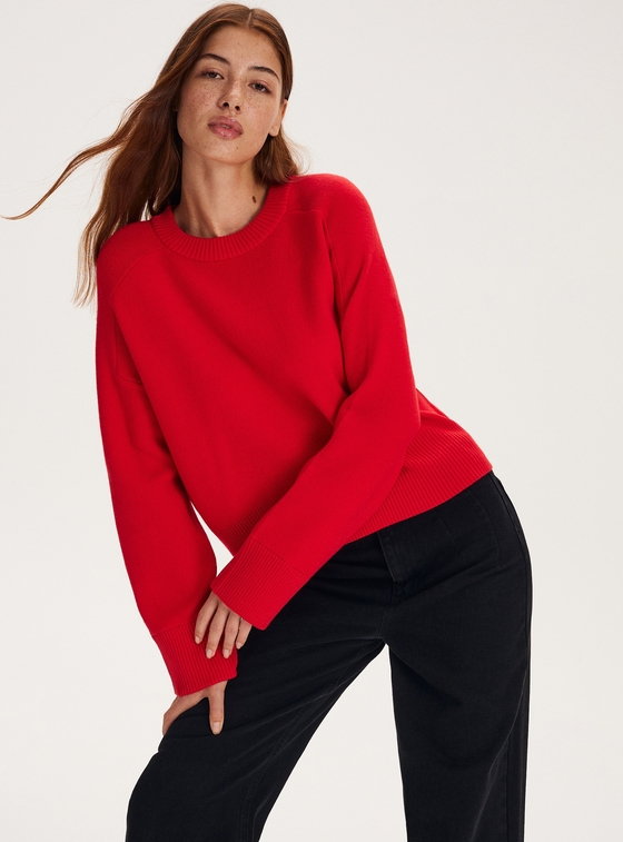 Czerwony sweter Reserved w stylu casual z dzianiny