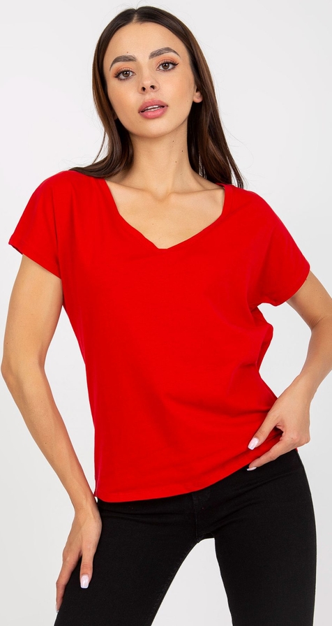 Czerwony t-shirt Basic Feel Good z dekoltem w kształcie litery v z bawełny