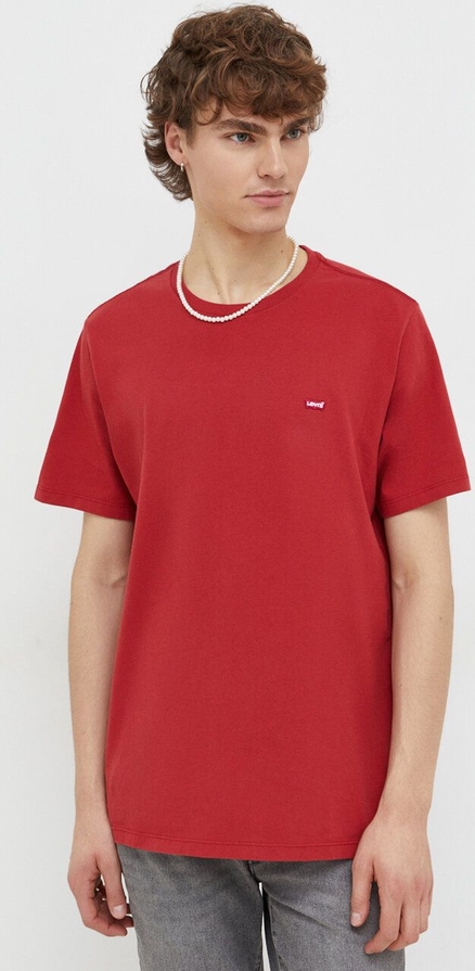 Czerwony t-shirt Levis z bawełny w stylu casual z krótkim rękawem