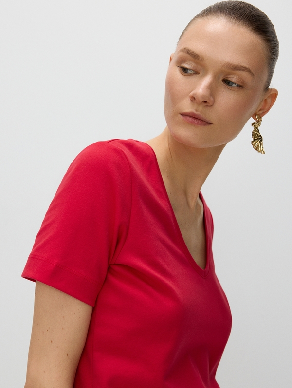 Czerwony t-shirt Reserved z okrągłym dekoltem w stylu casual z bawełny