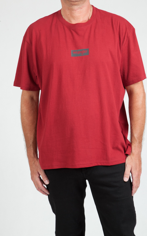 Czerwony t-shirt Wrangler w stylu casual z krótkim rękawem