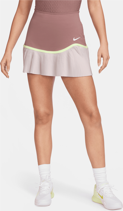 Fioletowa spódnica Nike mini w sportowym stylu