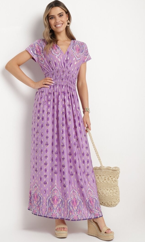 Fioletowa sukienka born2be kopertowa z dekoltem w kształcie litery v