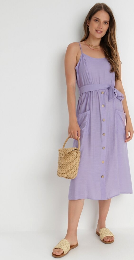 Fioletowa sukienka born2be midi z dekoltem w kształcie litery v z tkaniny