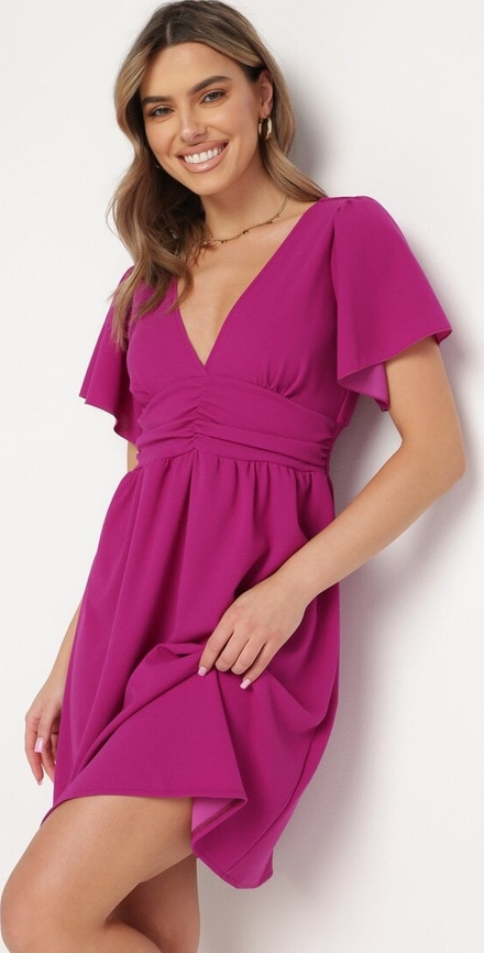 Fioletowa sukienka born2be mini z dekoltem w kształcie litery v w stylu casual