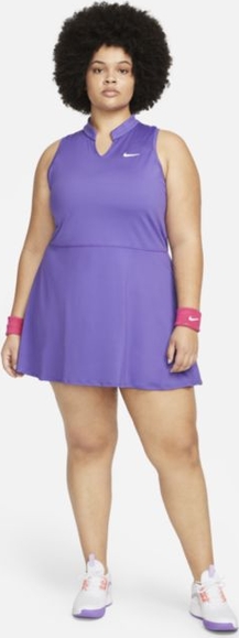 Fioletowa sukienka Nike bez rękawów w sportowym stylu z okrągłym dekoltem