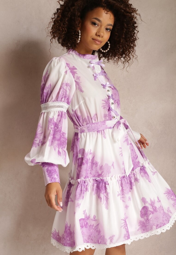 Fioletowa sukienka Renee z okrągłym dekoltem z długim rękawem rozkloszowana