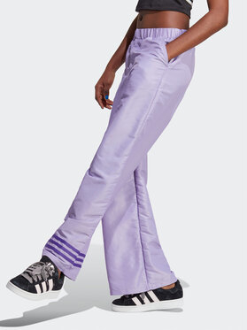 Fioletowe spodnie sportowe Adidas w sportowym stylu