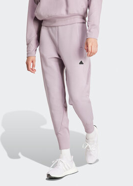 Fioletowe spodnie sportowe Adidas w sportowym stylu z dresówki
