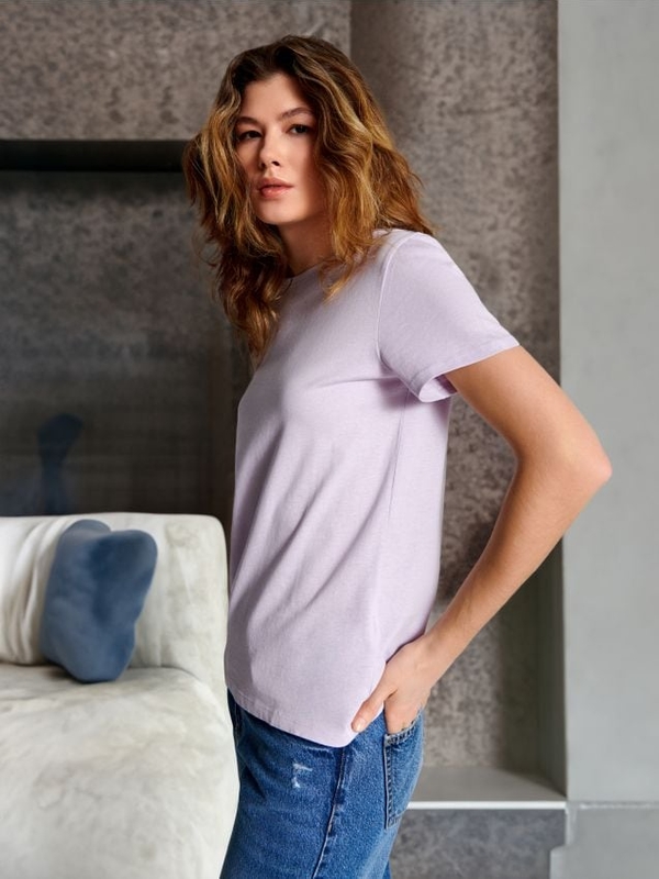 Fioletowy t-shirt Sinsay z okrągłym dekoltem z krótkim rękawem z bawełny