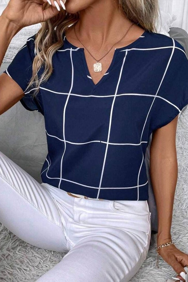 Granatowa bluzka IVET w stylu casual