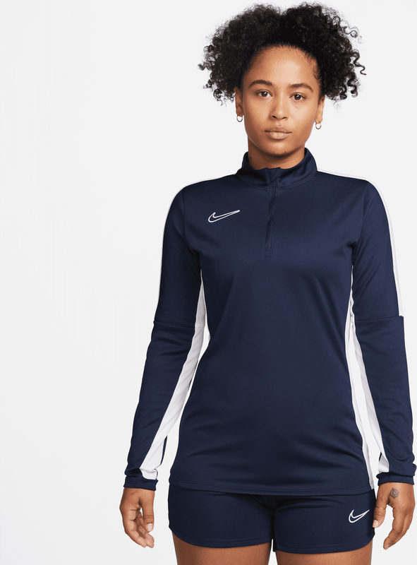 Granatowa bluzka Nike w sportowym stylu