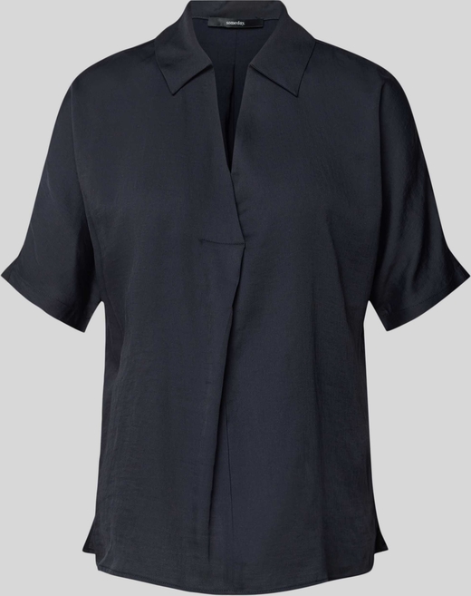 Granatowa bluzka someday. z krótkim rękawem z dekoltem w kształcie litery v