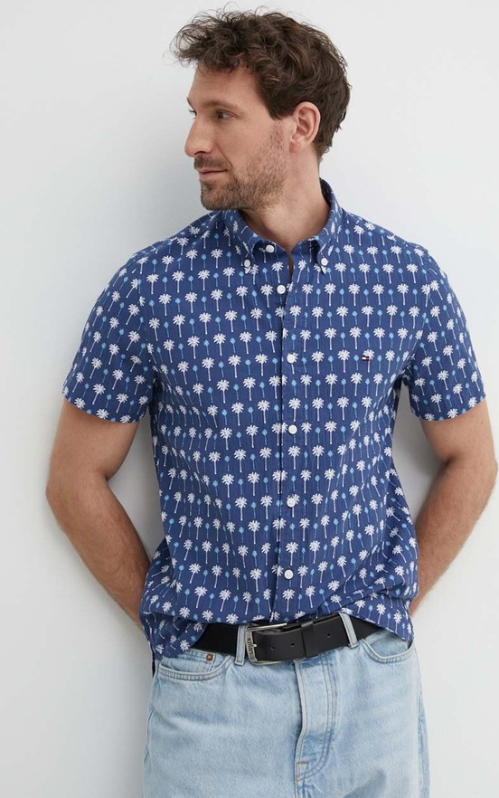 Granatowa koszula Tommy Hilfiger w młodzieżowym stylu