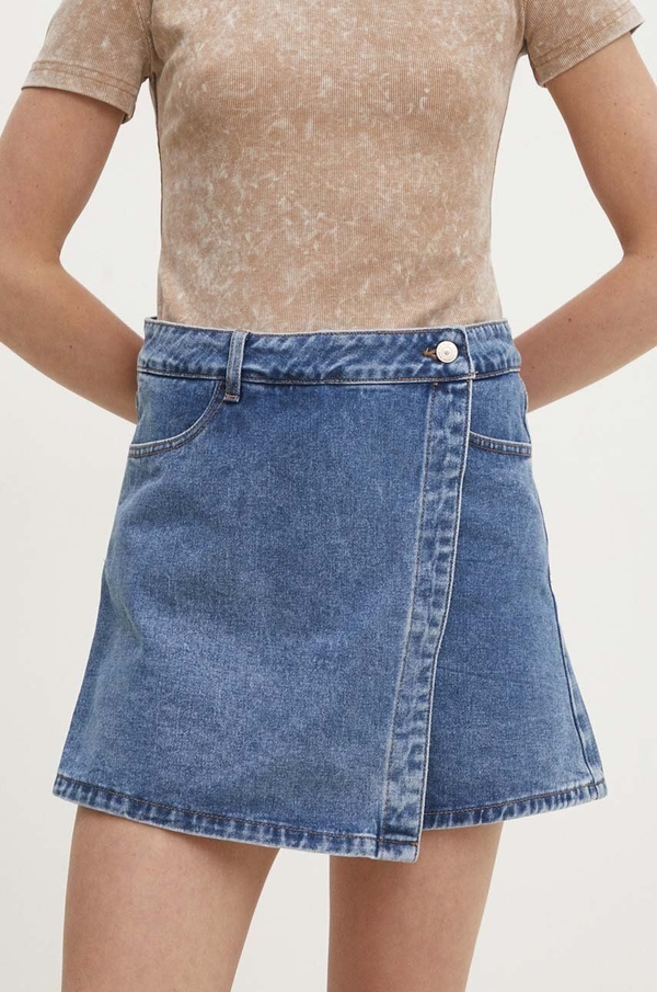 Granatowa spódnica Answear Lab mini z jeansu