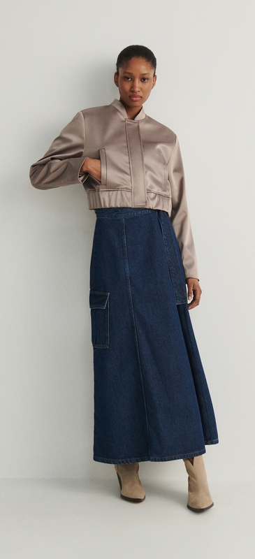 Granatowa spódnica Reserved w stylu casual midi