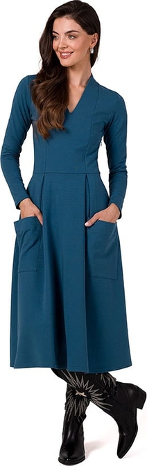 Granatowa sukienka BeWear w stylu casual z długim rękawem rozkloszowana