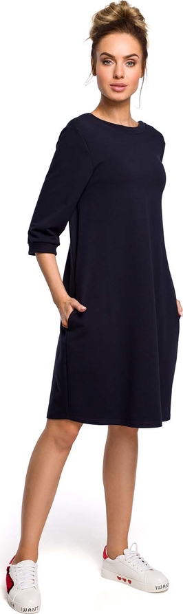 Granatowa sukienka MOE z okrągłym dekoltem oversize z długim rękawem