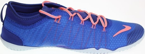 Granatowe buty sportowe Nike z płaską podeszwą