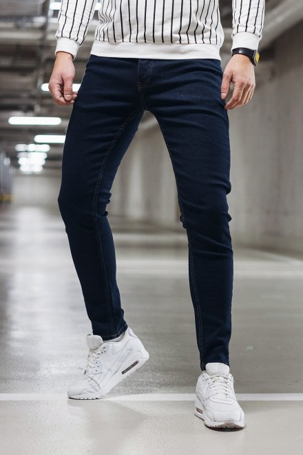 Granatowe jeansy Duuf z jeansu