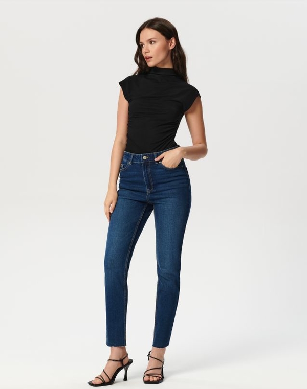 Granatowe jeansy Sinsay z bawełny w stylu casual