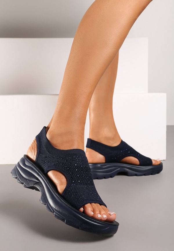 Granatowe sandały Renee w stylu casual z klamrami