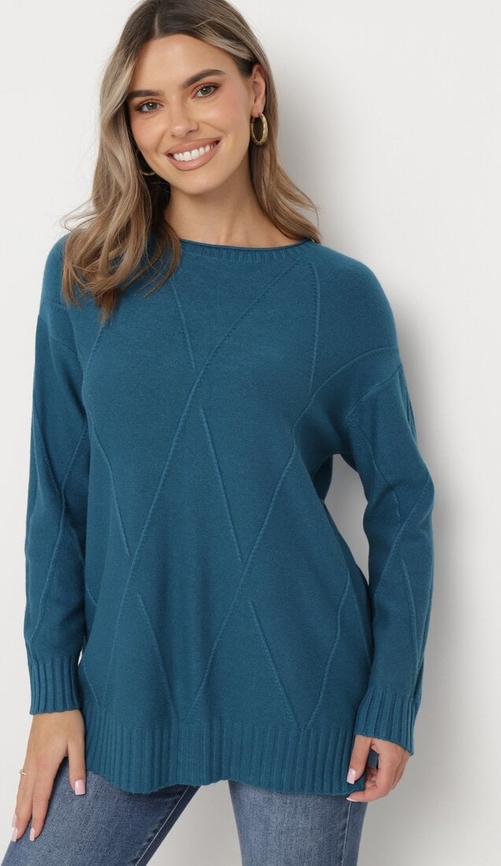 Granatowy sweter born2be w stylu klasycznym