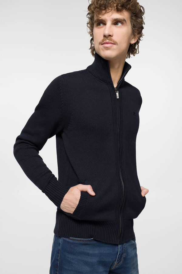Granatowy sweter Próchnik w stylu casual ze stójką