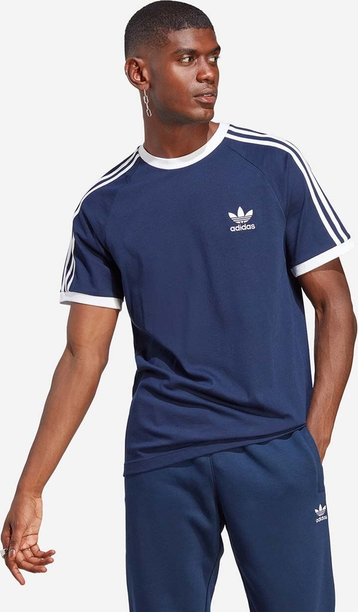 Granatowy t-shirt Adidas Originals w sportowym stylu