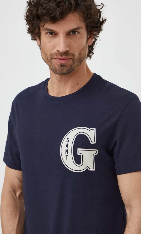 Granatowy t-shirt Gant z nadrukiem z krótkim rękawem w młodzieżowym stylu