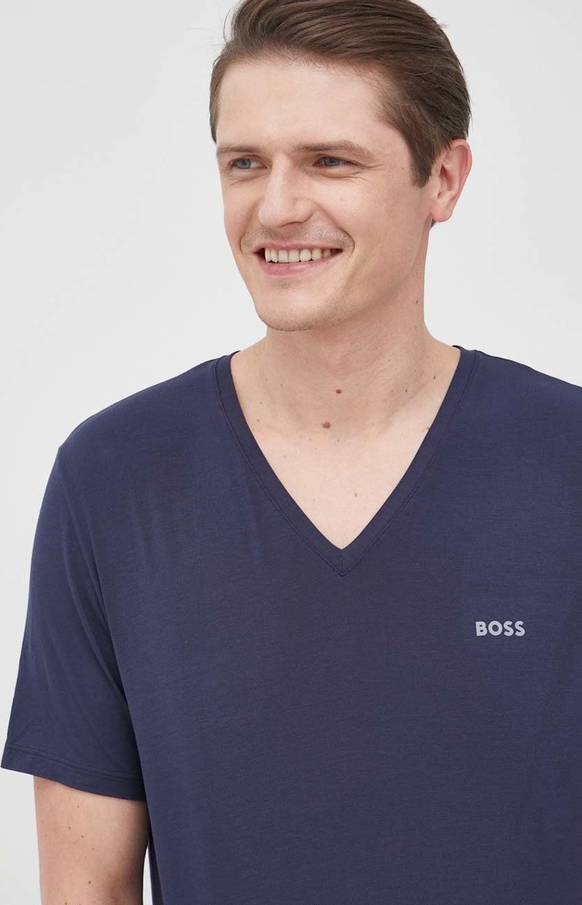 Granatowy t-shirt Hugo Boss z krótkim rękawem w stylu casual