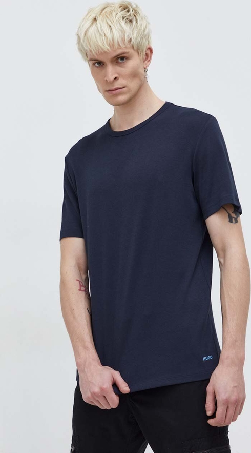 Granatowy t-shirt Hugo Boss z krótkim rękawem z bawełny