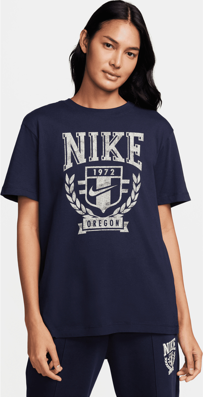 Granatowy t-shirt Nike w sportowym stylu z bawełny