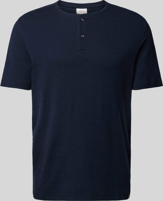 Granatowy t-shirt S.Oliver z krótkim rękawem
