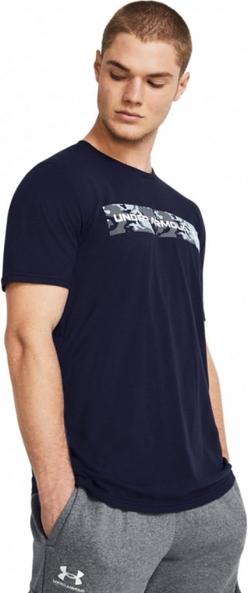Granatowy t-shirt Under Armour z nadrukiem w młodzieżowym stylu z bawełny