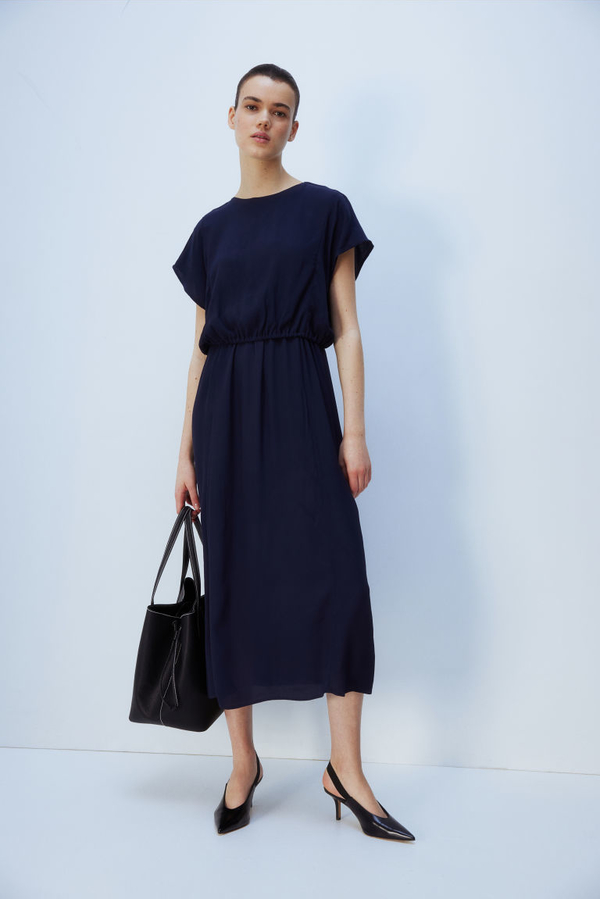 H & M & - MAMA Krepowana sukienka dla karmiącej - Niebieski