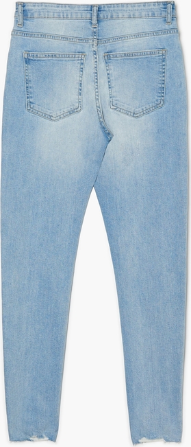 Jeansy Cropp w street stylu z jeansu