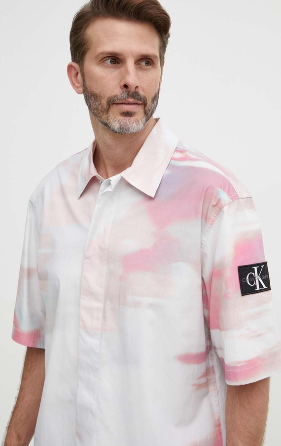 Koszula Calvin Klein z bawełny z klasycznym kołnierzykiem z długim rękawem
