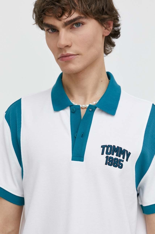 Koszulka polo Tommy Jeans z krótkim rękawem w młodzieżowym stylu z bawełny