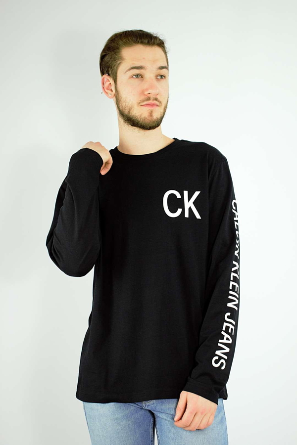 Koszulka z długim rękawem Calvin Klein w młodzieżowym stylu z bawełny z długim rękawem