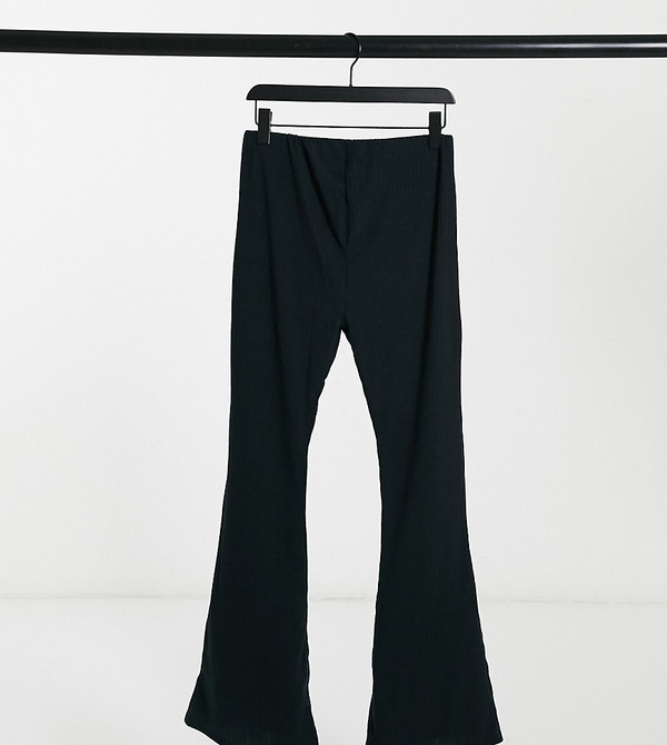 New Look Maternity – Czarne prążkowane legginsy z rozszerzanymi nogawkami-Czarny