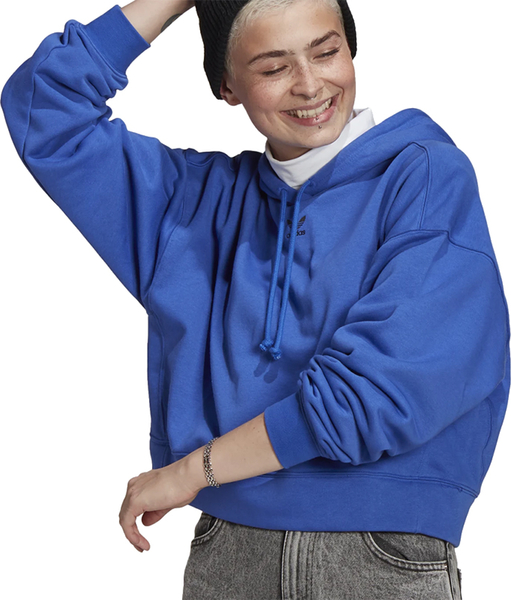 Niebieska bluza Adidas krótka w sportowym stylu z bawełny