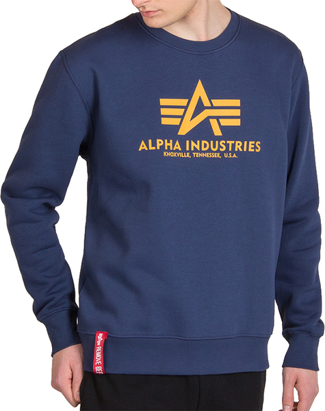 Niebieska bluza Alpha Industries w młodzieżowym stylu z bawełny
