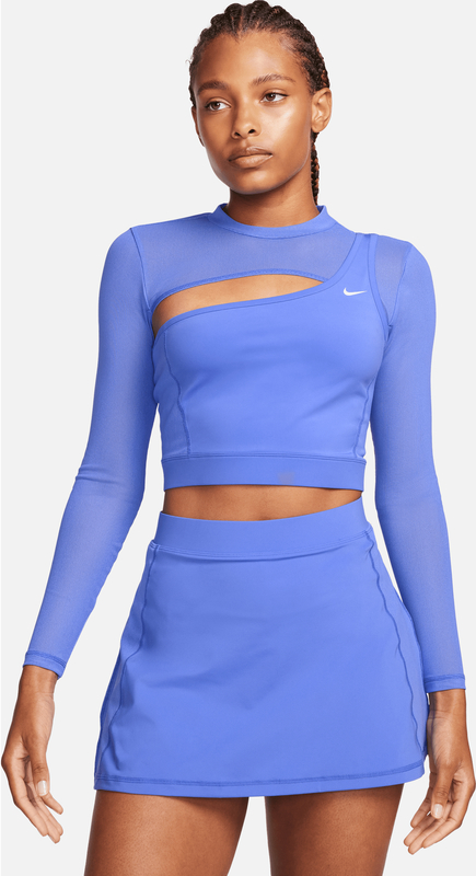 Niebieska bluzka Nike z krótkim rękawem w sportowym stylu
