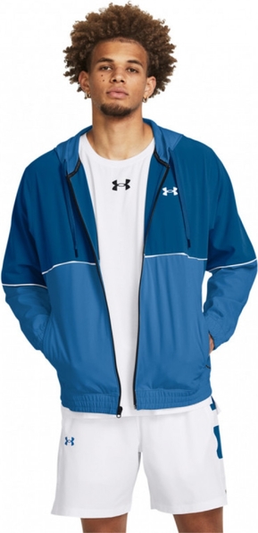 Niebieska kurtka Under Armour krótka z tkaniny w sportowym stylu