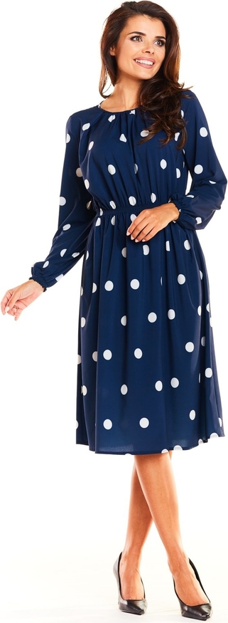 Niebieska sukienka Awama oversize z długim rękawem midi