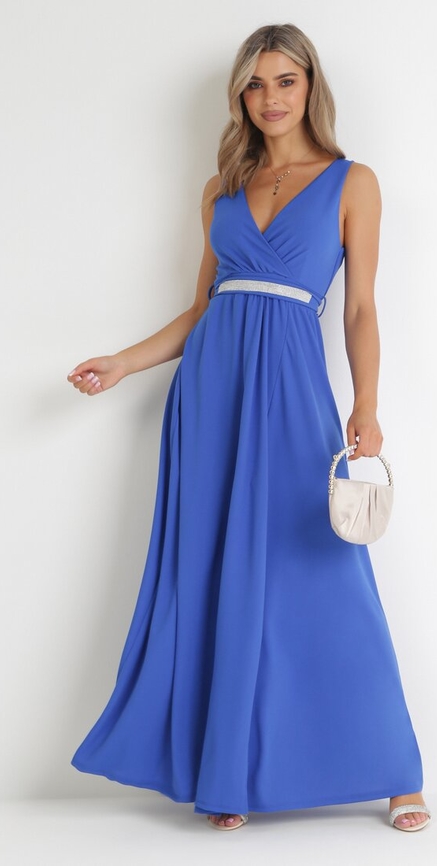 Niebieska sukienka born2be na ramiączkach z dekoltem w kształcie litery v