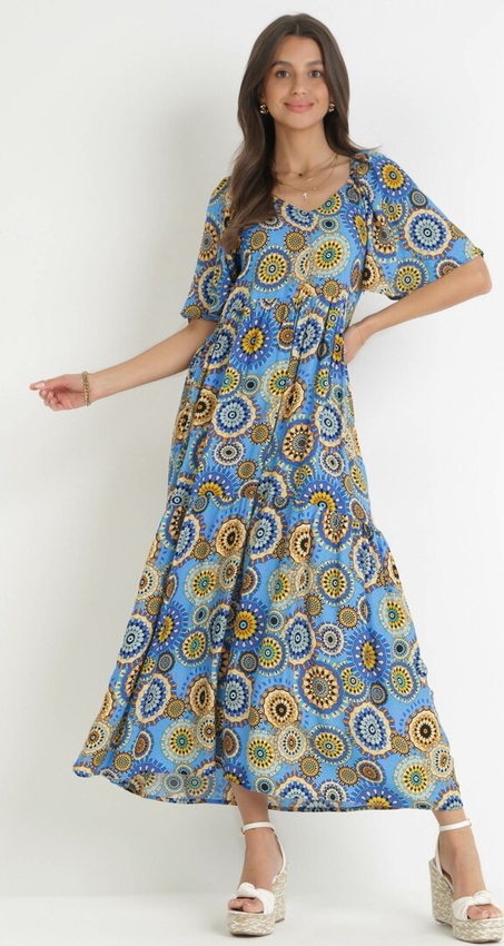 Niebieska sukienka born2be z dekoltem w kształcie litery v maxi rozkloszowana